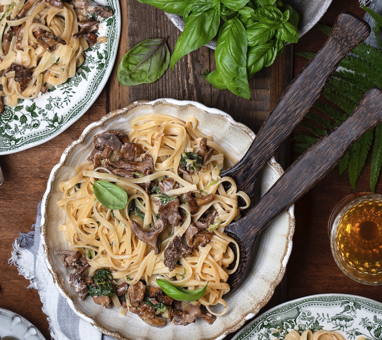 Pasta sa svinjskim mesom i pečurkama